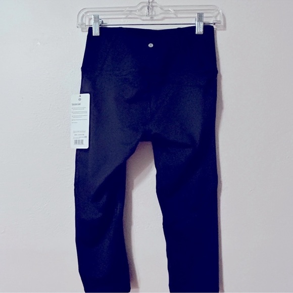 Layer 8 Black Capri Workout Pants Sz XS AWESOME 😎 - Picture 4 of 8